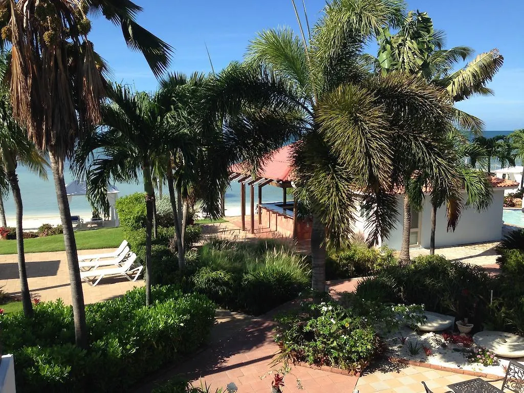 Grand Bahia Ocean View Hotel 카보조로